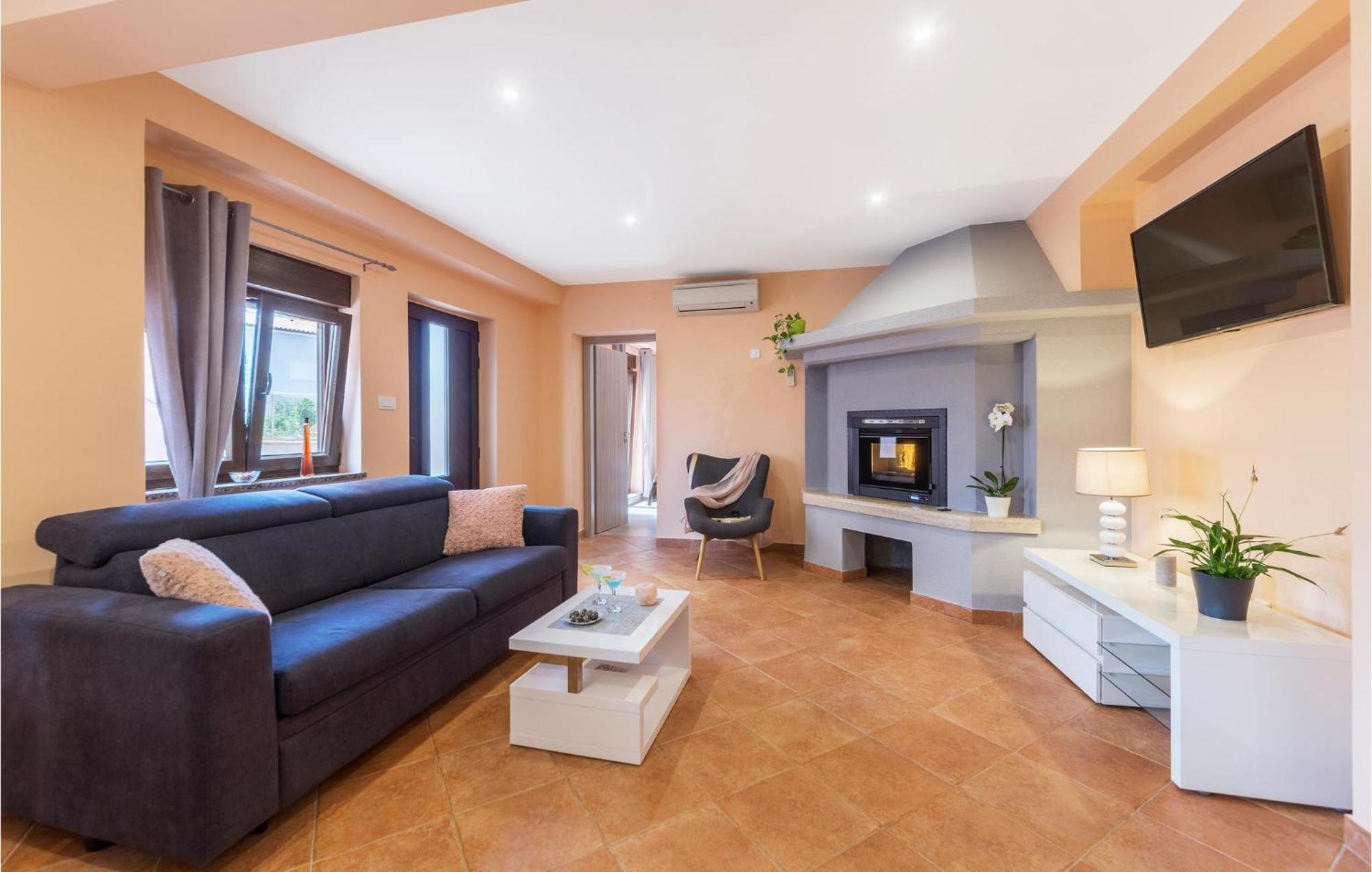 1 Bedroom Stunning Apartment In Pula Bagian luar foto