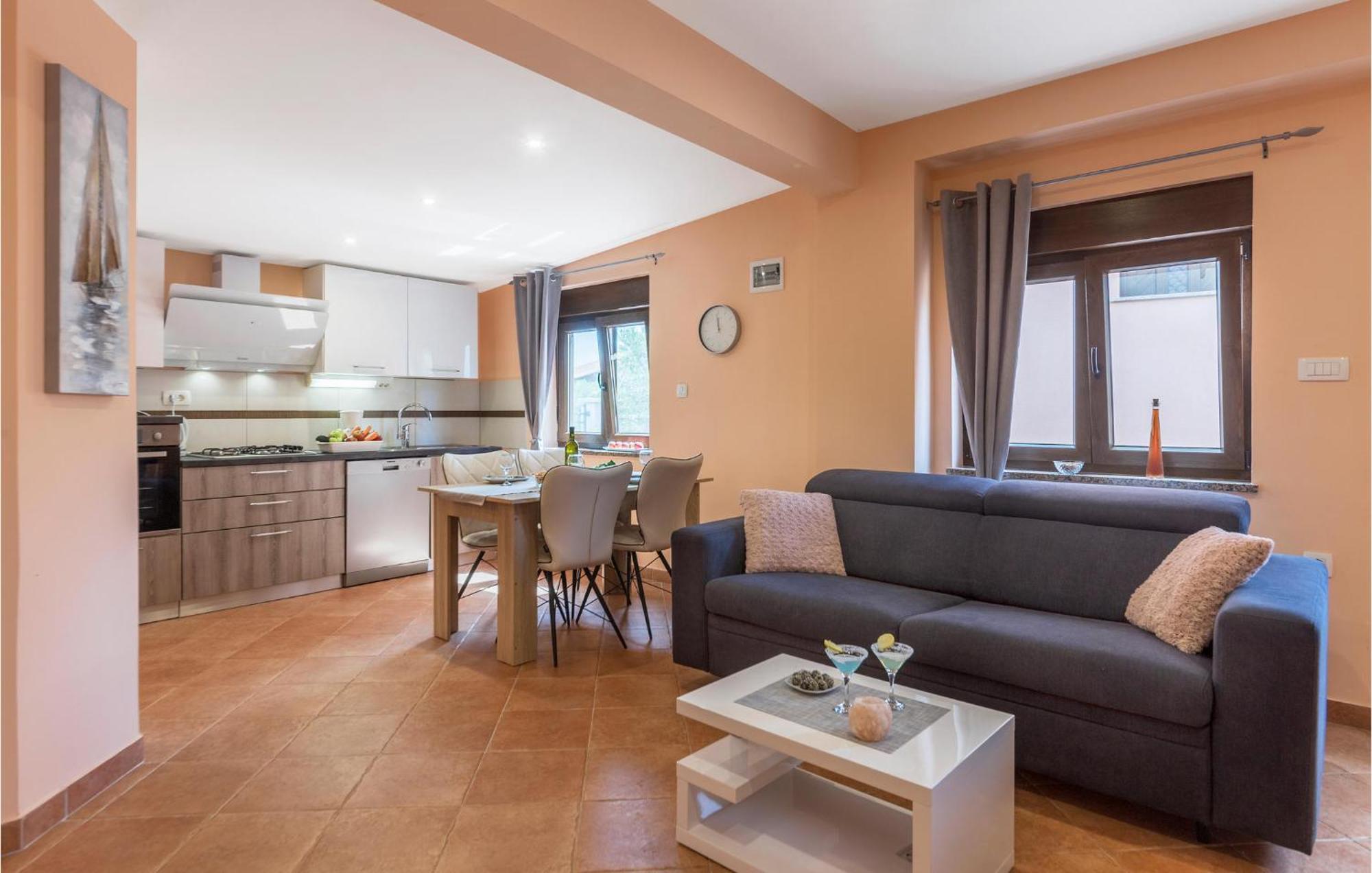 1 Bedroom Stunning Apartment In Pula Bagian luar foto